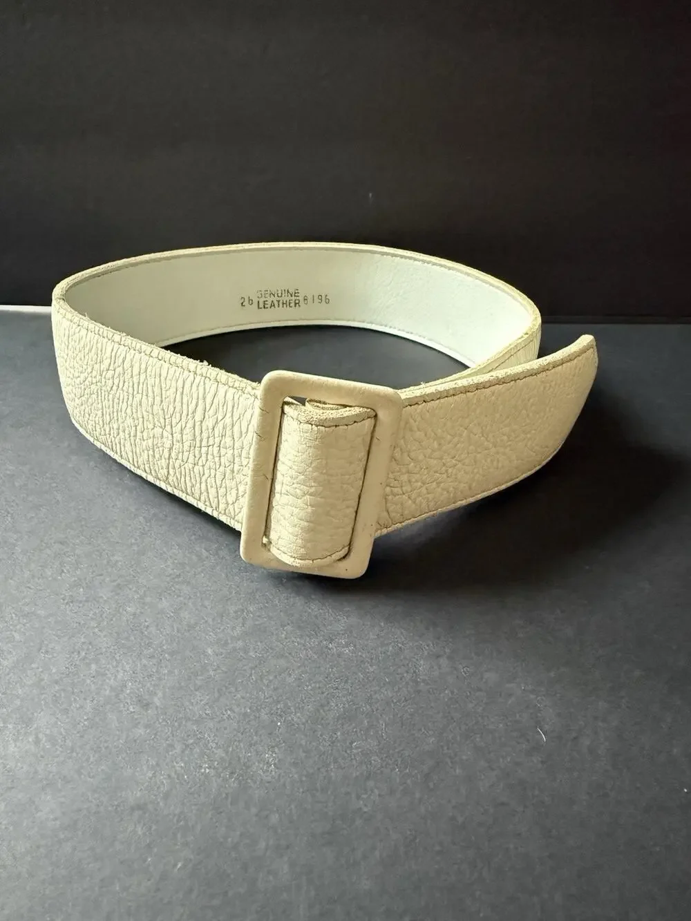 Vintage Astor Germany Leather Wide White Belt Rectangle Buckle Womens Size 26